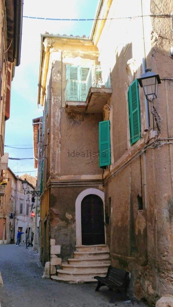 appartamento in vendita a Civita Castellana