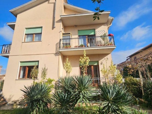 appartamento in vendita a Civita Castellana