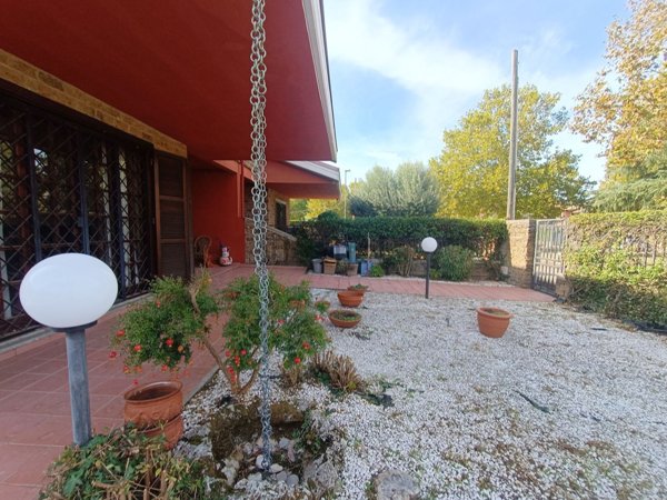 casa indipendente in vendita a Civita Castellana