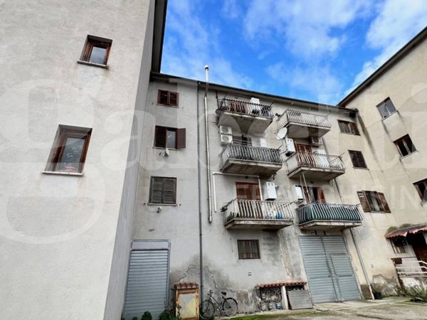 appartamento in vendita a Civita Castellana in zona Borghetto