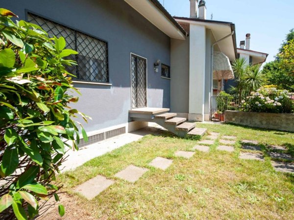 casa indipendente in vendita a Civita Castellana