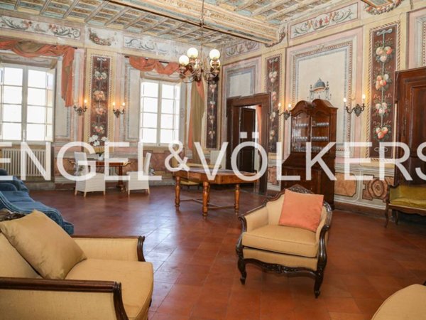 intera palazzina in vendita a Civita Castellana