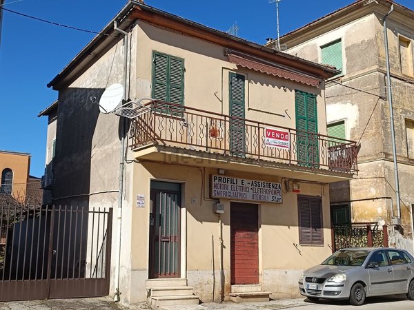 appartamento in vendita a Civita Castellana
