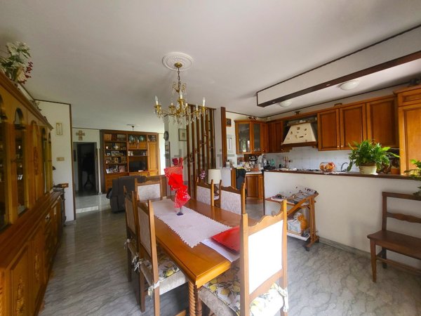 casa indipendente in vendita a Civita Castellana