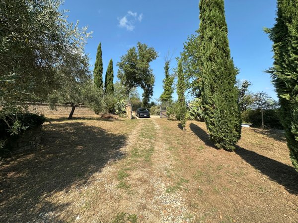 casa indipendente in vendita a Civita Castellana