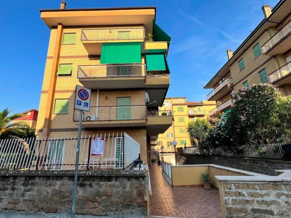 appartamento in vendita a Civita Castellana