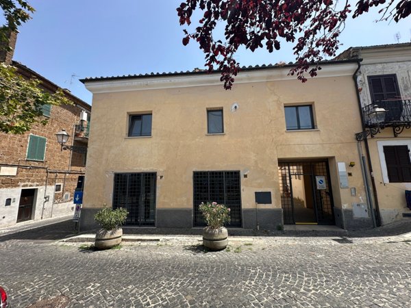 appartamento in vendita a Civita Castellana