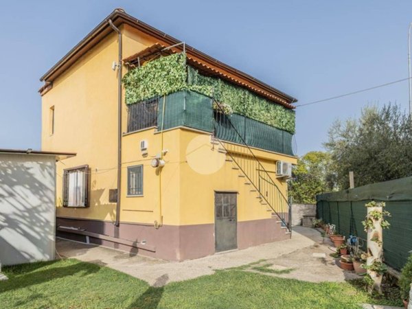appartamento in vendita a Civita Castellana in zona Borghetto