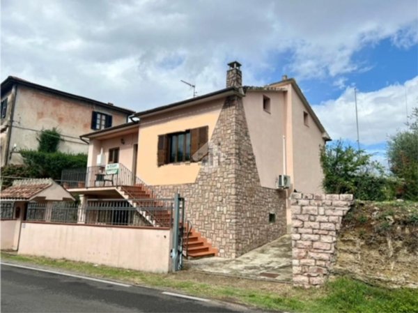 casa indipendente in vendita a Civitella d'Agliano in zona San Sebastiano
