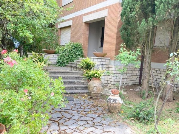 casa indipendente in vendita a Civitella d'Agliano