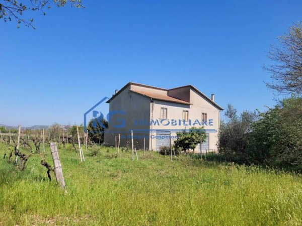 villa in vendita a Civitella d'Agliano