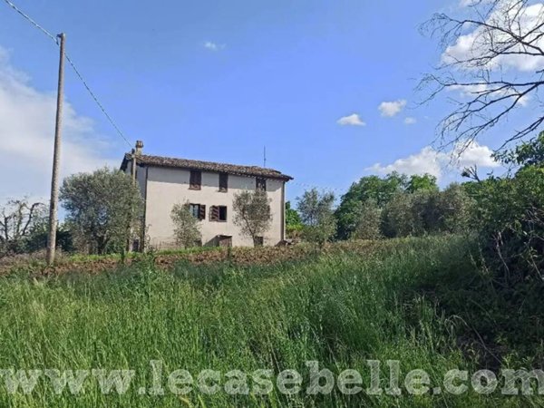 casa indipendente in vendita a Civitella d'Agliano