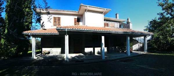 casa indipendente in vendita a Civitella d'Agliano