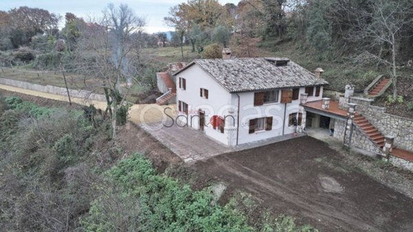 casa indipendente in vendita a Civitella d'Agliano