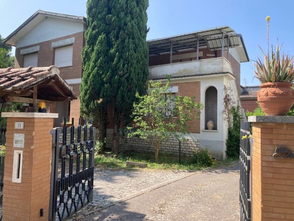 casa indipendente in vendita a Civitella d'Agliano