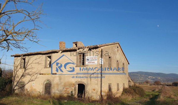 pentavano in vendita a Civitella d'Agliano