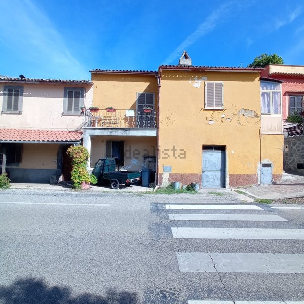 casa indipendente in vendita a Civitella d'Agliano