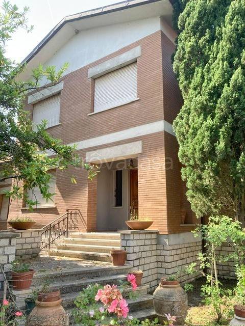 casa indipendente in vendita a Civitella d'Agliano