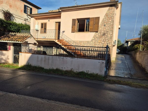 appartamento in vendita a Civitella d'Agliano in zona San Sebastiano