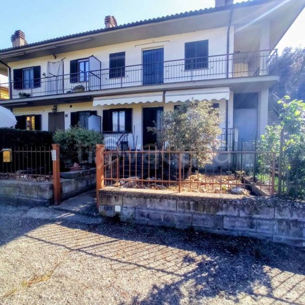 casa indipendente in vendita a Civitella d'Agliano