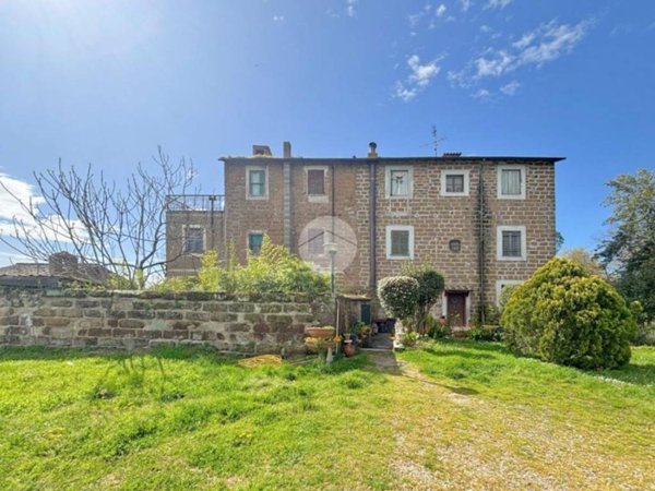 casa indipendente in vendita a Corchiano