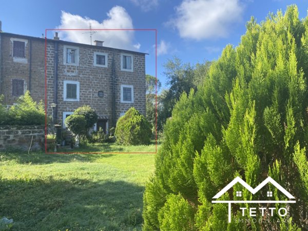 casa indipendente in vendita a Corchiano
