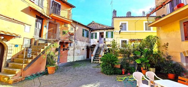 appartamento in vendita a Corchiano