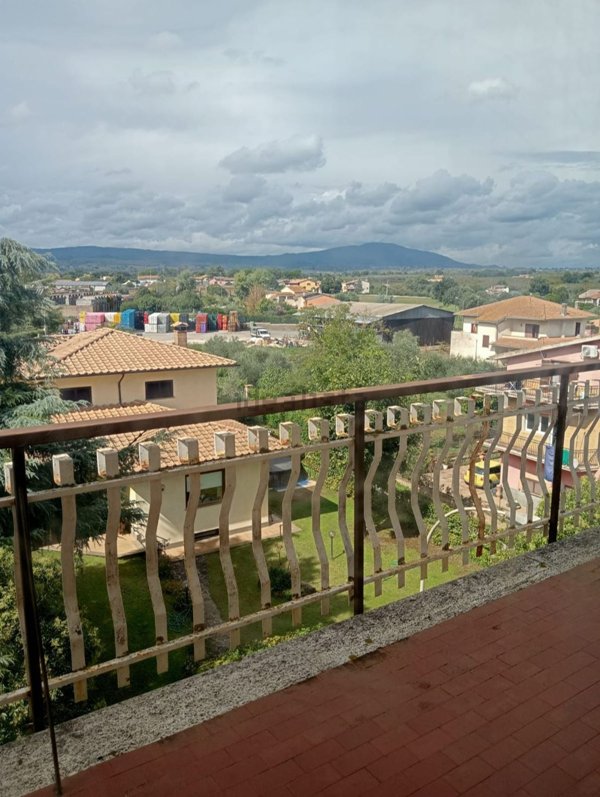 appartamento in vendita a Corchiano