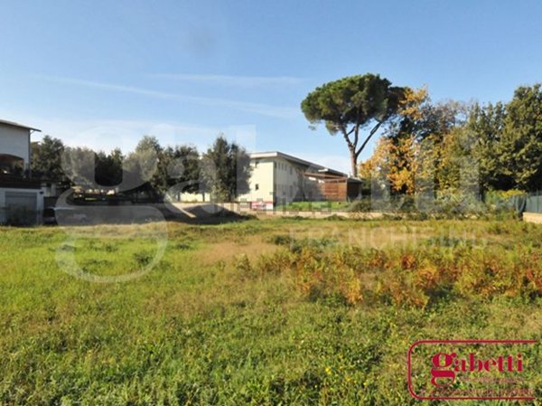 terreno edificabile in vendita a Corchiano