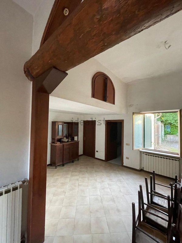 casa indipendente in vendita a Corchiano