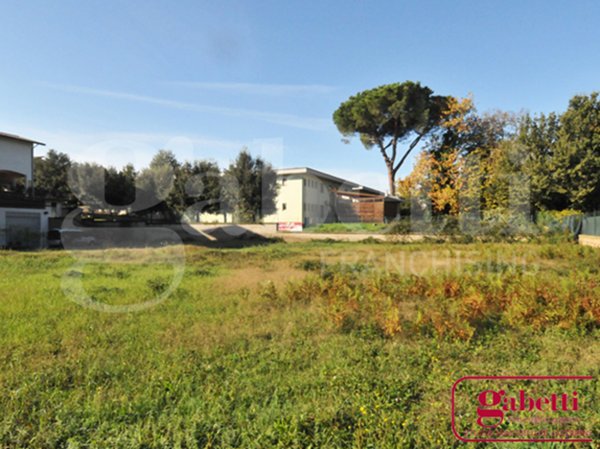 terreno edificabile in vendita a Corchiano