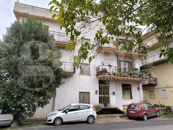 appartamento in vendita a Corchiano