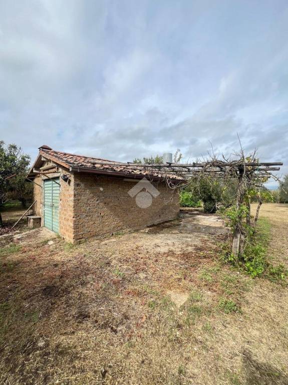 casa indipendente in vendita a Corchiano