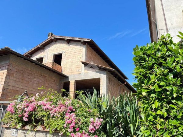 casa indipendente in vendita a Fabrica di Roma