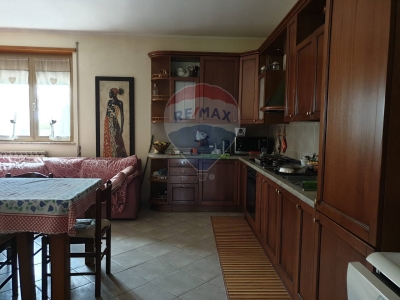 casa indipendente in vendita a Fabrica di Roma