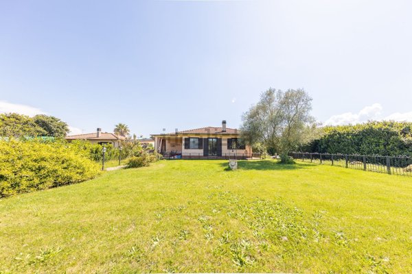 casa indipendente in vendita a Fabrica di Roma in zona Faleri