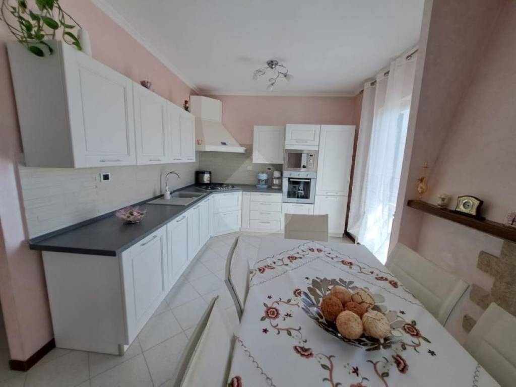 casa indipendente in vendita a Fabrica di Roma
