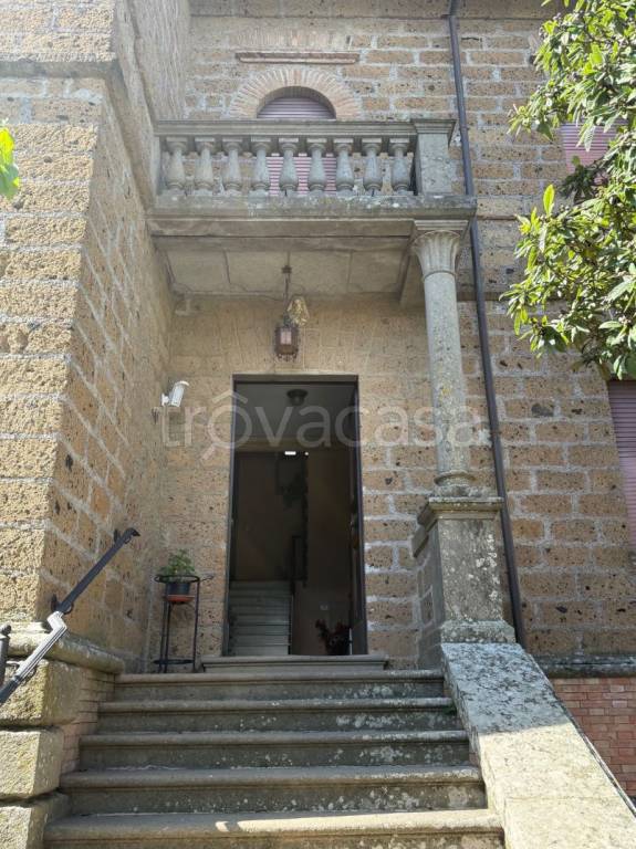 casa indipendente in vendita a Fabrica di Roma