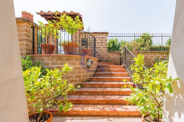 casa indipendente in vendita a Fabrica di Roma