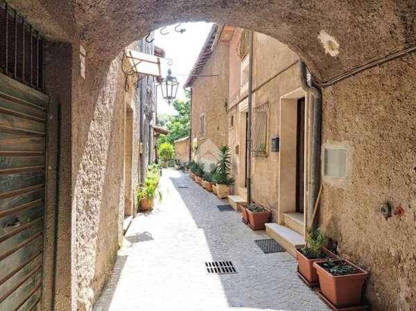 appartamento in vendita a Fabrica di Roma