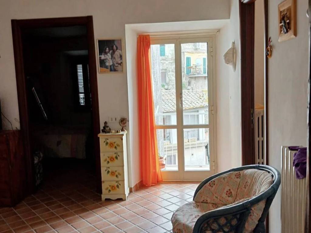 appartamento in vendita a Fabrica di Roma