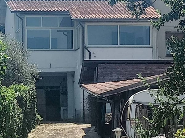 casa indipendente in vendita a Fabrica di Roma
