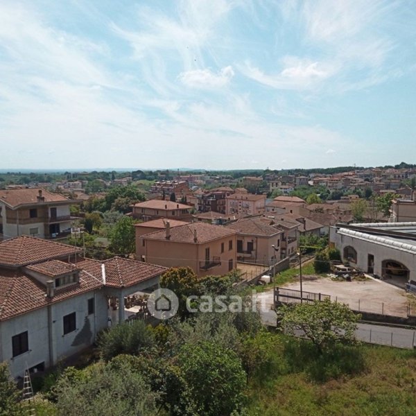 appartamento in vendita a Fabrica di Roma