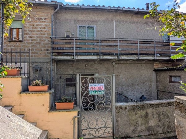 appartamento in vendita a Fabrica di Roma