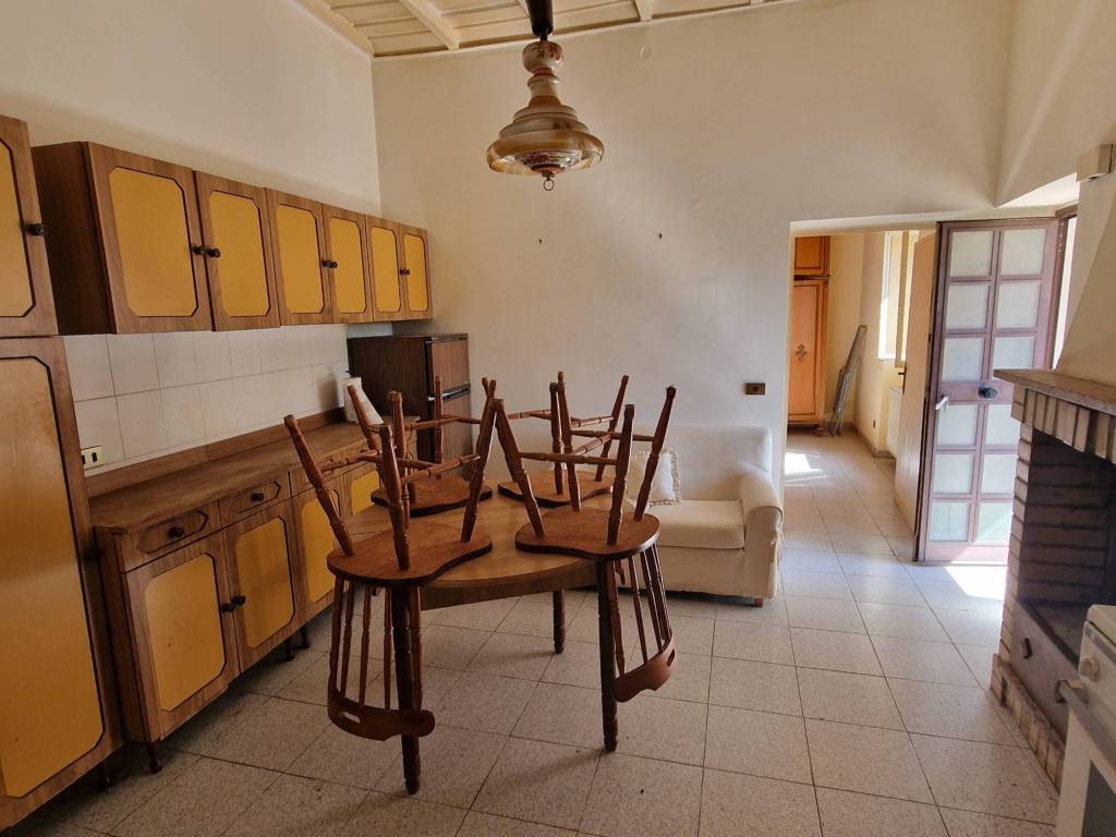 appartamento in vendita a Fabrica di Roma