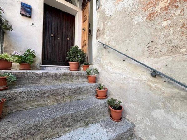 appartamento in vendita a Fabrica di Roma