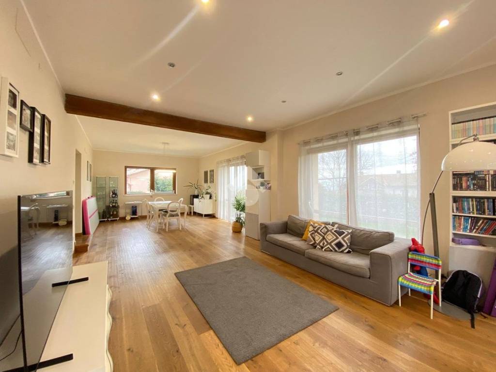 casa indipendente in vendita a Fabrica di Roma