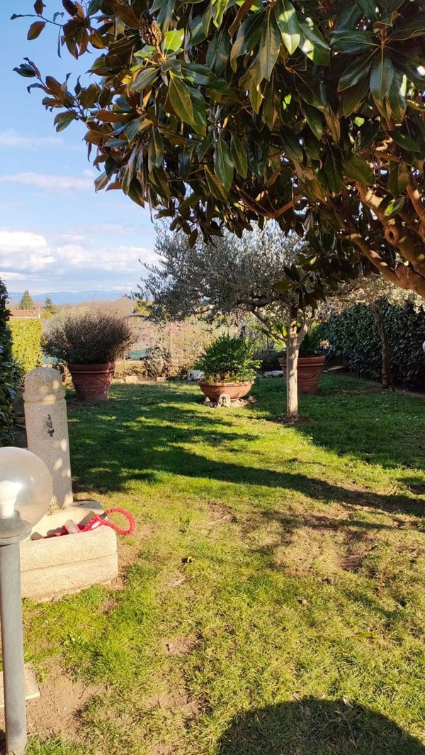 casa indipendente in vendita a Fabrica di Roma