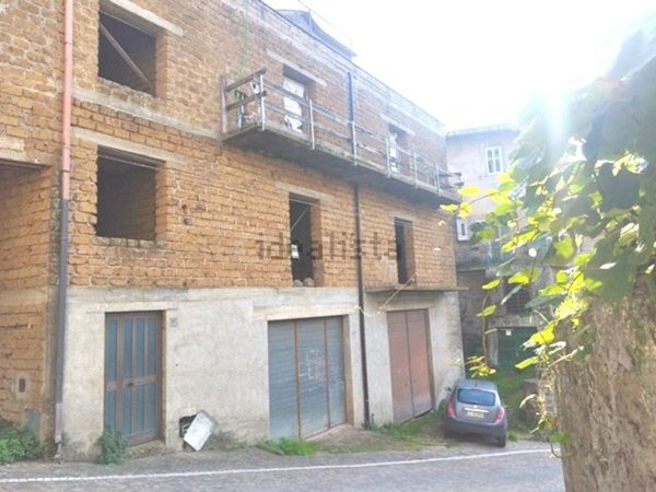 appartamento in vendita a Fabrica di Roma