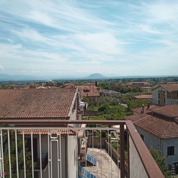 appartamento in vendita a Fabrica di Roma